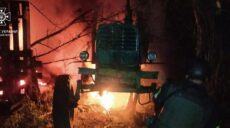 Масований обстріл Вовчанська: вночі спалахнули три пожежі (фото)