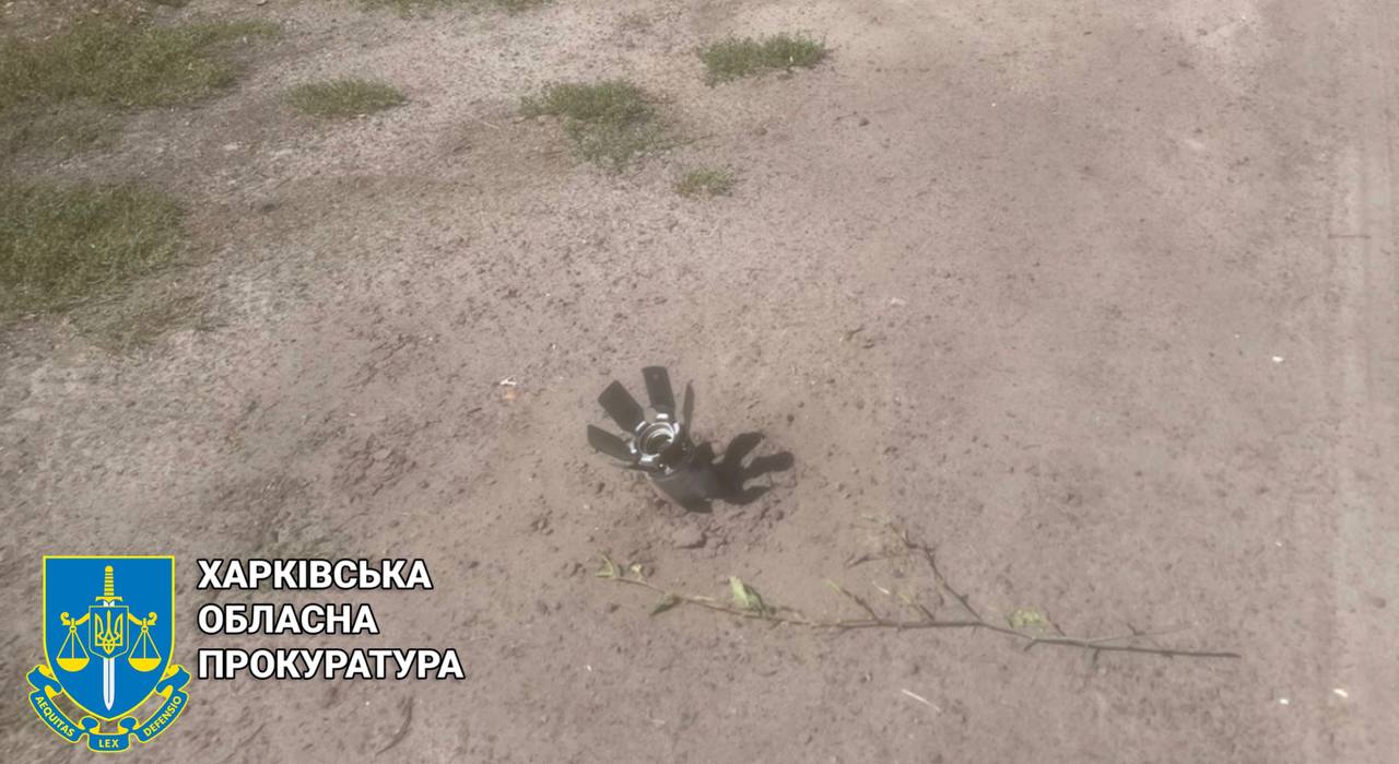14-річного хлопця та літню жінку поранили росіяни на Харківщині