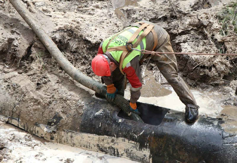 В Салтовском районе Харькова устранили 260 аварий на водоводах