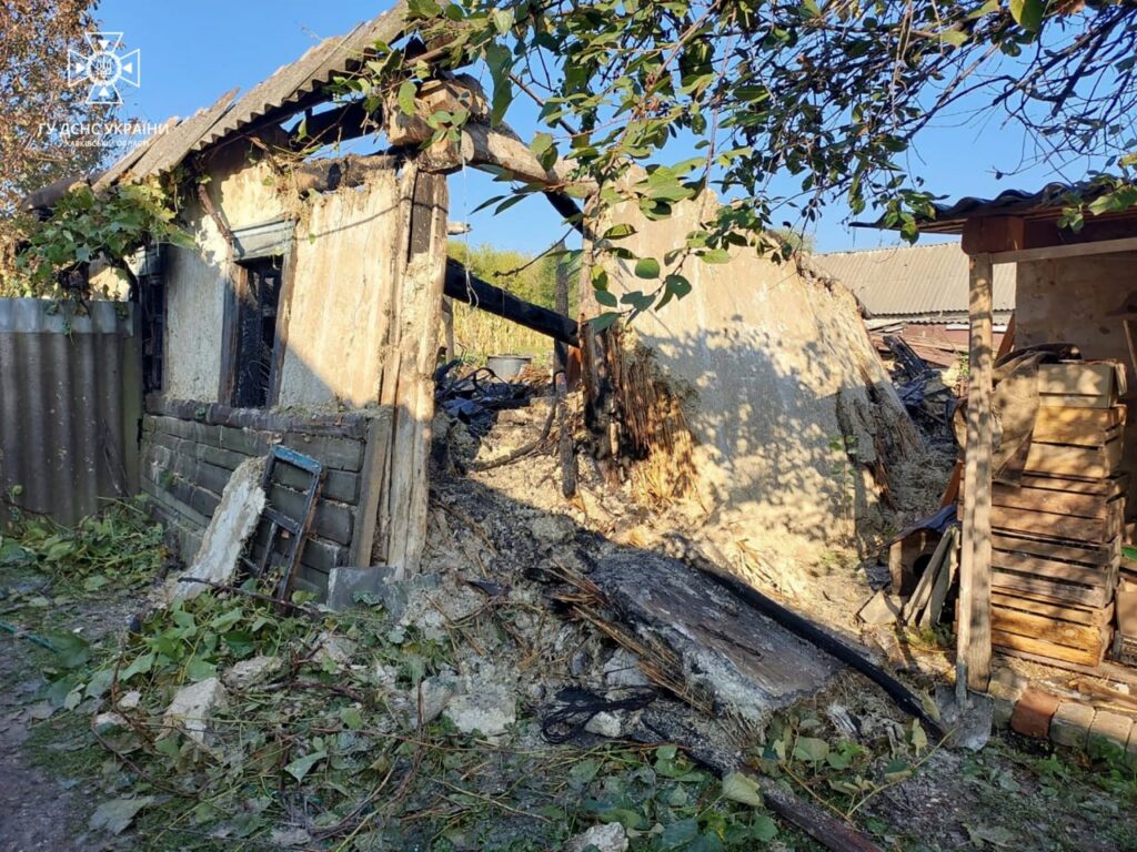 Обстріли росіян спричинили пожежу на Куп’янщині (фото)