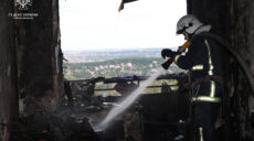 В Харькове горела многоэтажка: людей эвакуировали, есть погибший (фото)