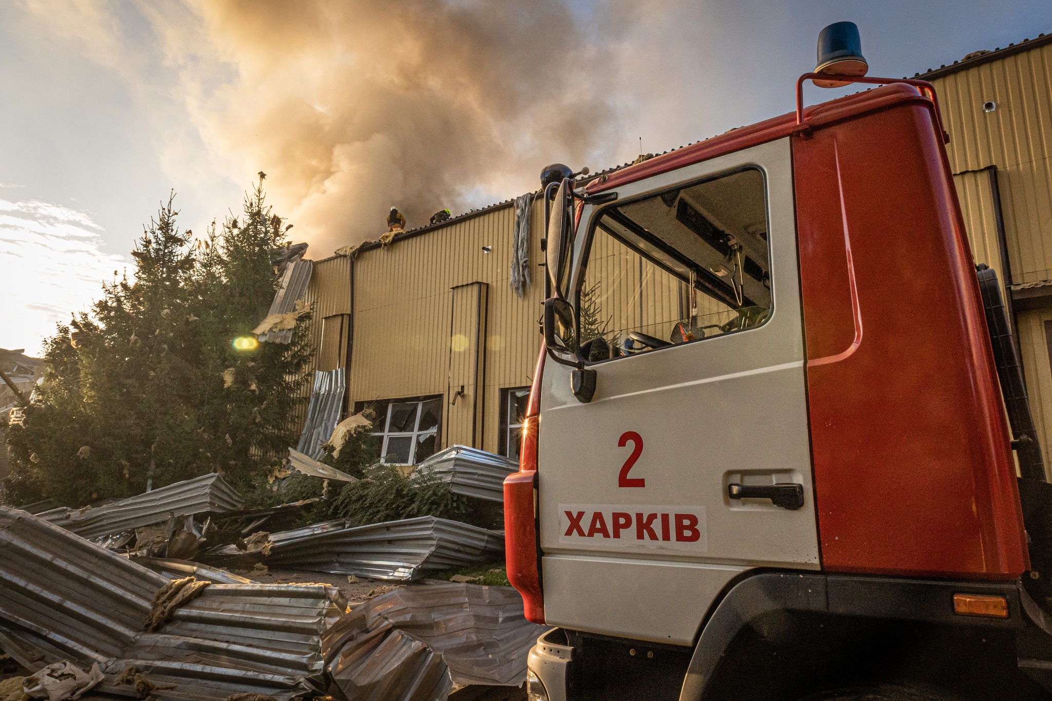 Пожежа на місці ракетного удару по Харкову 21.09.2023 6