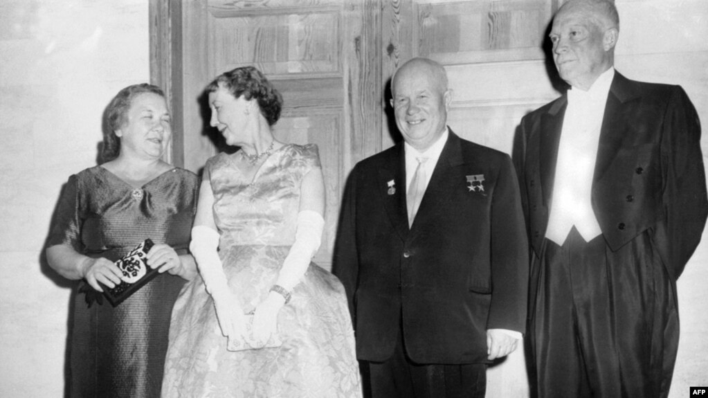 Хрущев в США с Эйзенхауэром и женами