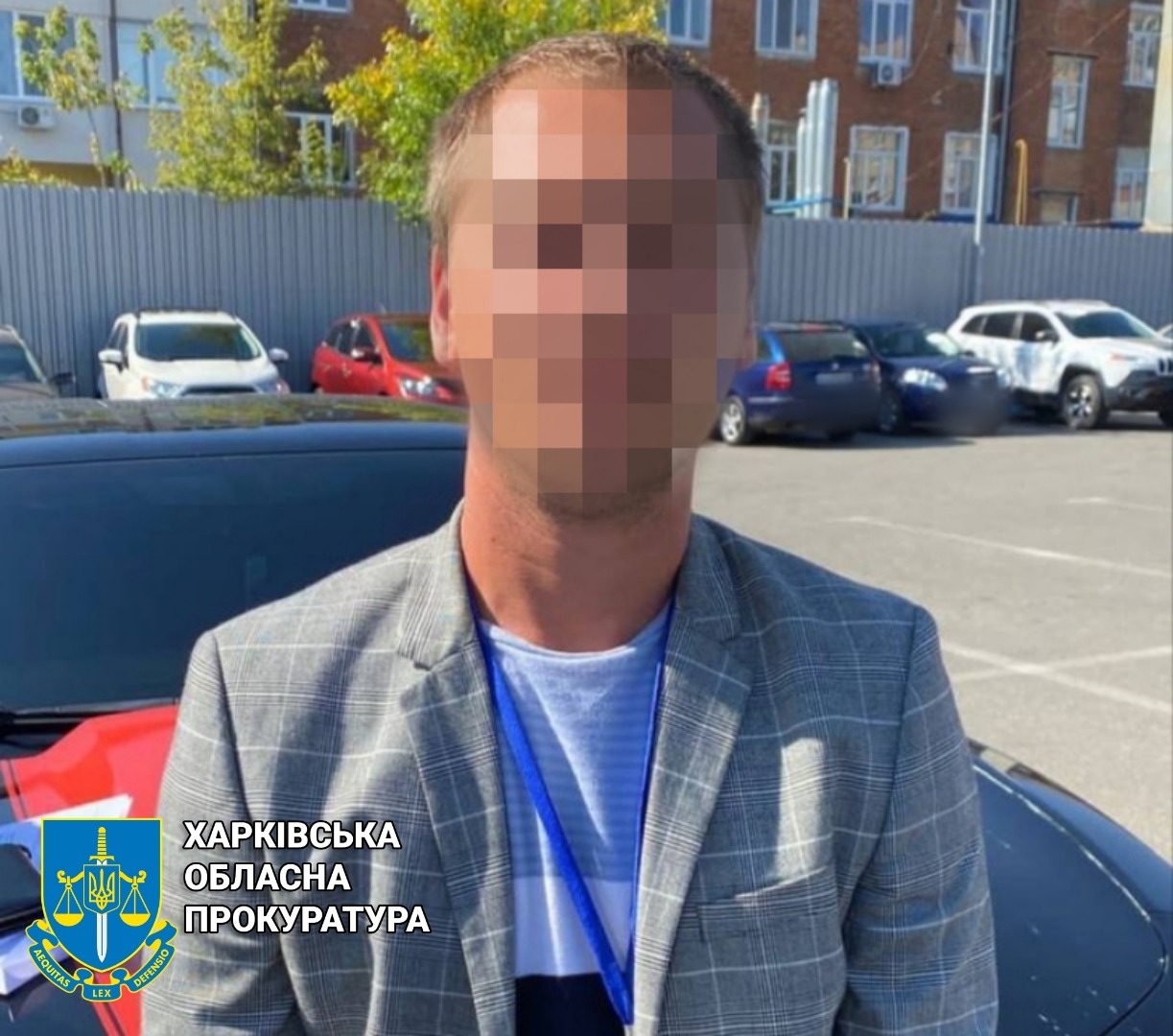 Глава волонтерской организации из Харькова помогал уклонистам за $2,5 тысячи
