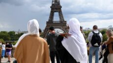 У школах Франції дітям заборонили носити традиційний мусульманський одяг