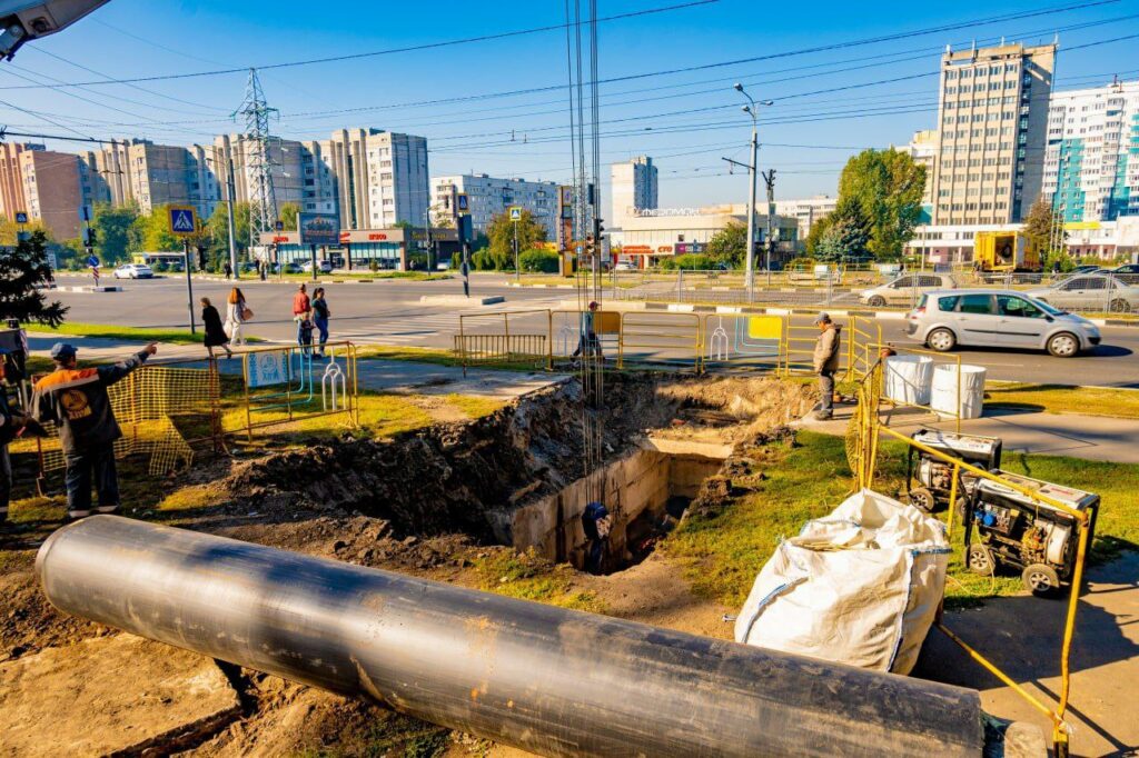 У Слобідському районі Харкова завершують заміну тепломагістралі (фото)