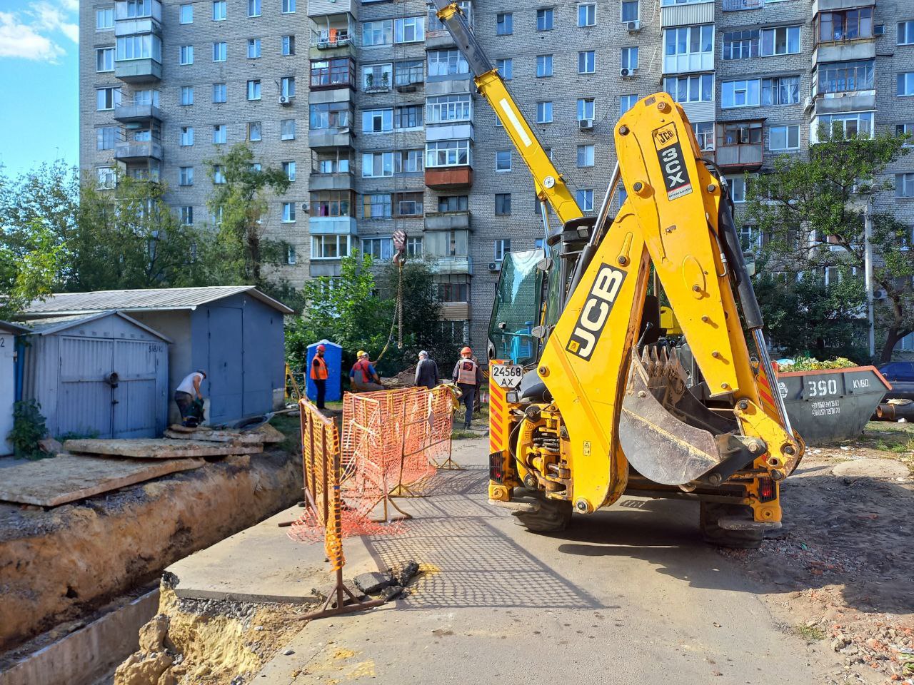 «Тепломережі» завершують підготовку до зими у Новобаварському районі Харкова