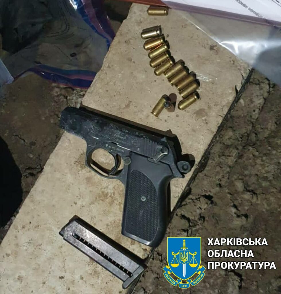 У Харкові чоловік відкрив вогонь по подружжю та машині, його взяли під варту