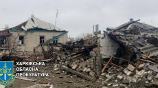 Росіяни вдарили авіабомбою по селу Подоли, де травмувалася жінка (фото)