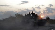 Ворог ходив в атаки та бив з авіації – Генштаб ЗСУ про добу на Харківщині