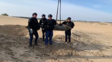 Ворожу авіабомбу знищили на Харківщині (фото)