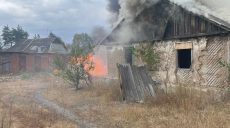 РФ вдарила по Вовчанську: знищено житловий будинок, є постраждалі (фото)