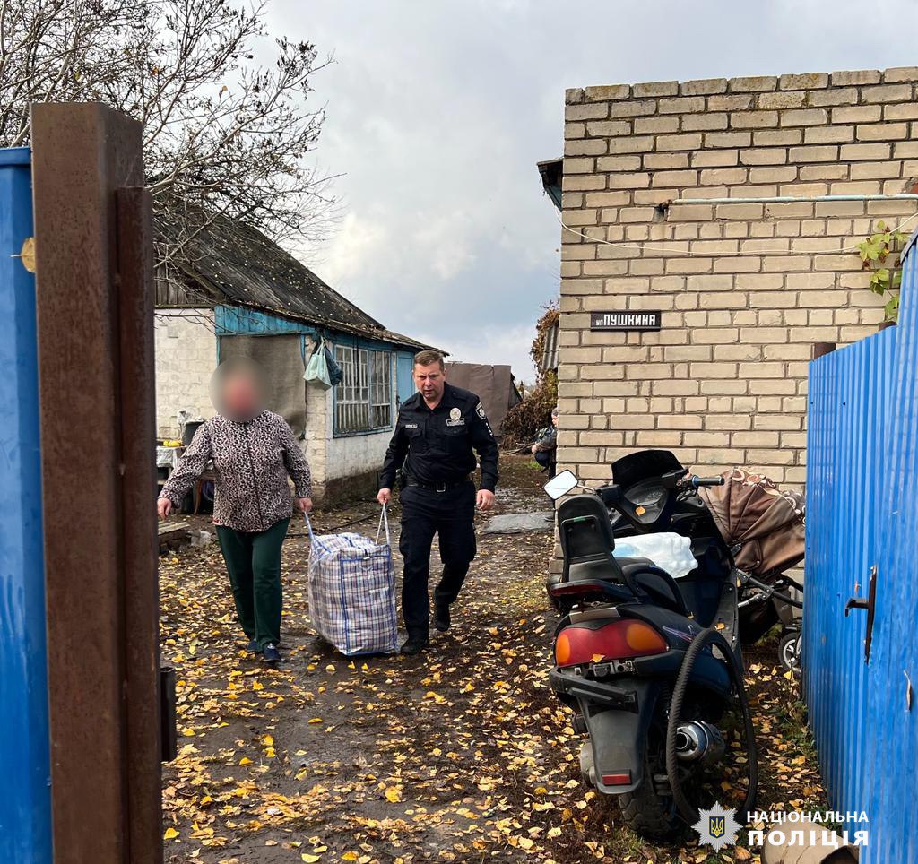 10 дорослих і 7 дітей евакуювали з Борової на Харківщині