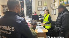 У Харкові чоловік у військовій формі пограбував магазин (фото)