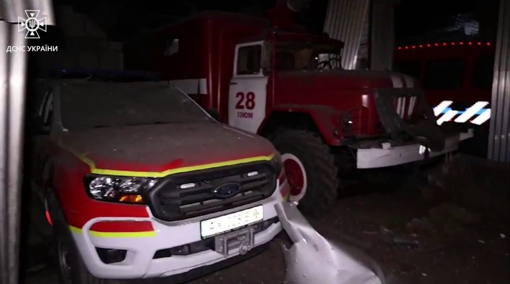 Удар по пожежній частині на Харківщині: вся техніка виведена з ладу (відео)