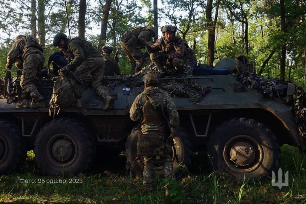 Росіяни продовжують штурми на Куп’янському напрямку: інформація Генштабу