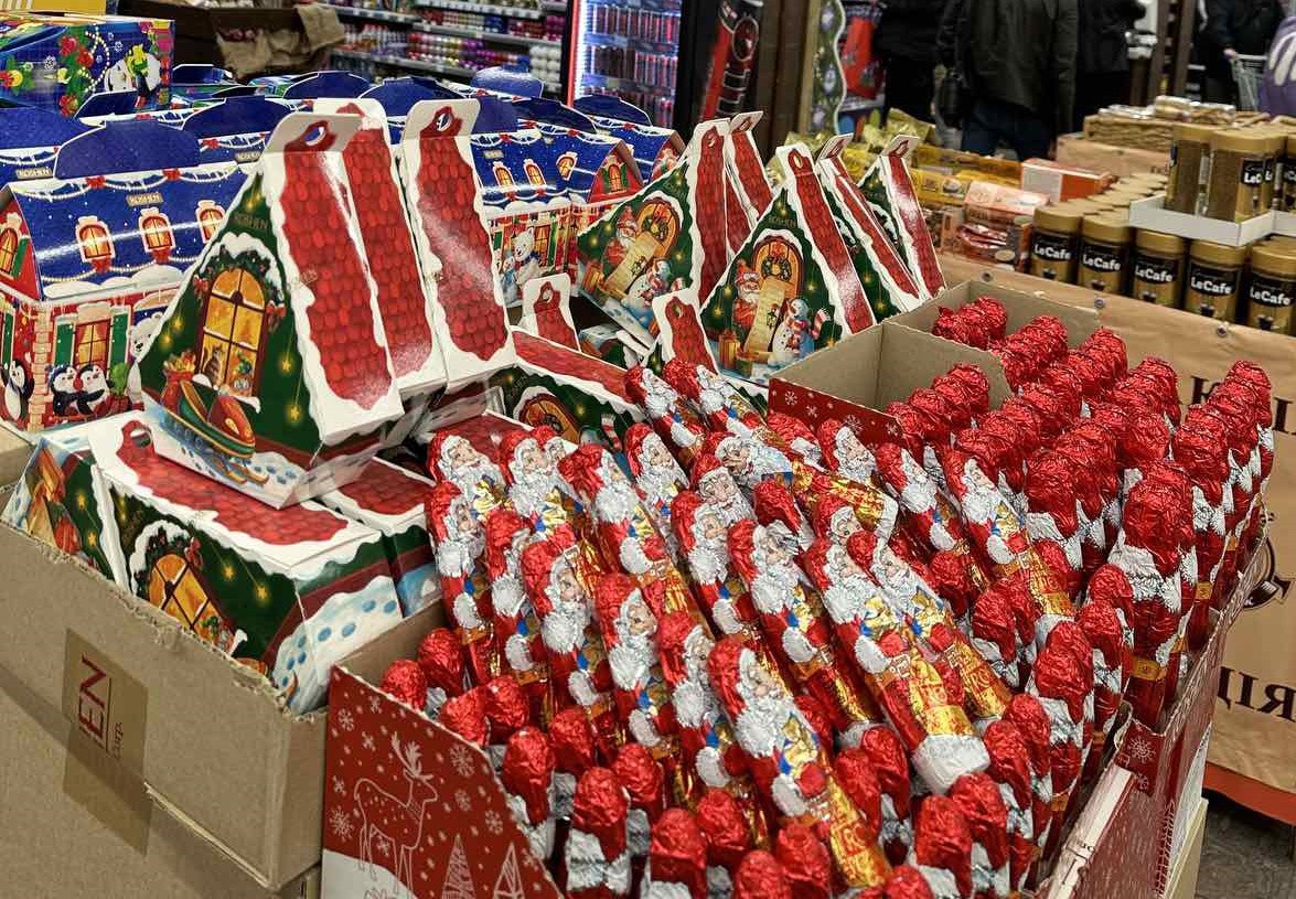 Скоро Новый год: в мэрии назвали цены на сладкие подарки в Харькове