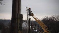 Майже 2 роки без світла: у село на Харківщині повертають електрику