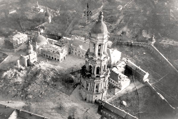 Взрыв Успенского собора Киево-Печерской Лавры 2