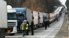 Сьогодні помер водій машини з харківськими номерами на кордоні в Польщі