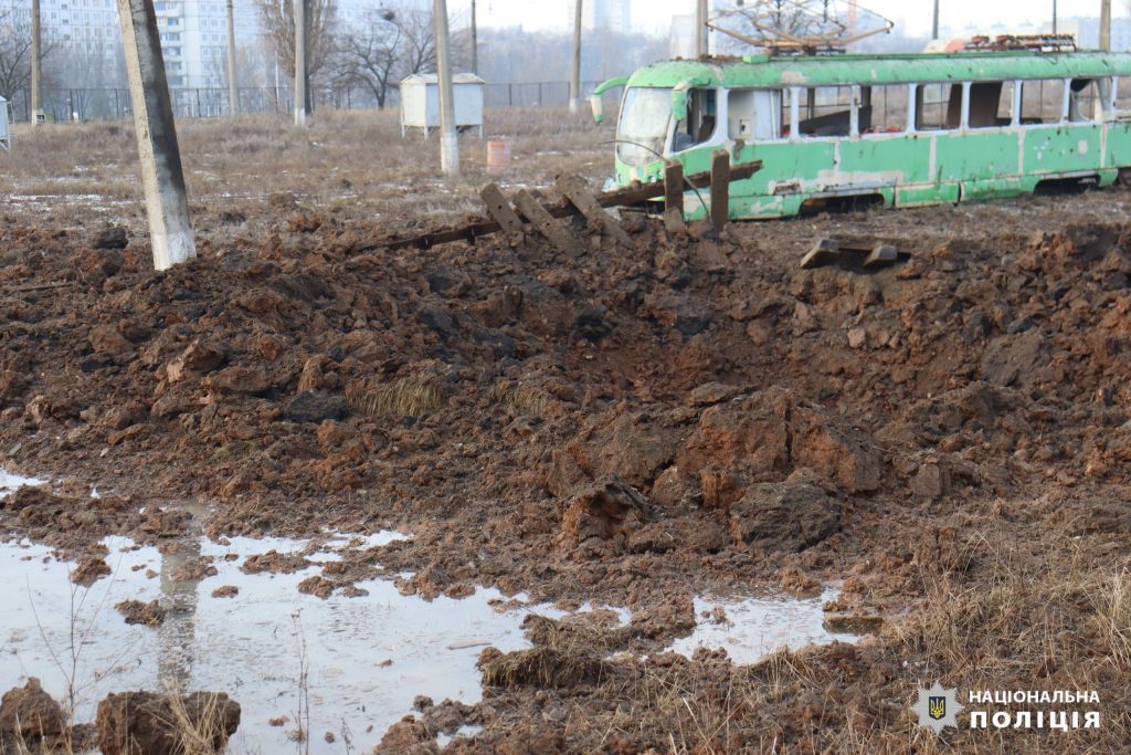 Головні новини Харкова 20.12: ракетний удар по депо, зимові канікули, ДТП