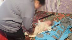 Антисанитарные условия и пьяная мать: 3 детей изъяли из семьи на Харьковщине