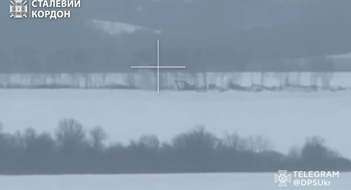 FPV-дрон прикордонників знищив техніку РФ під Куп’янськом (відео)
