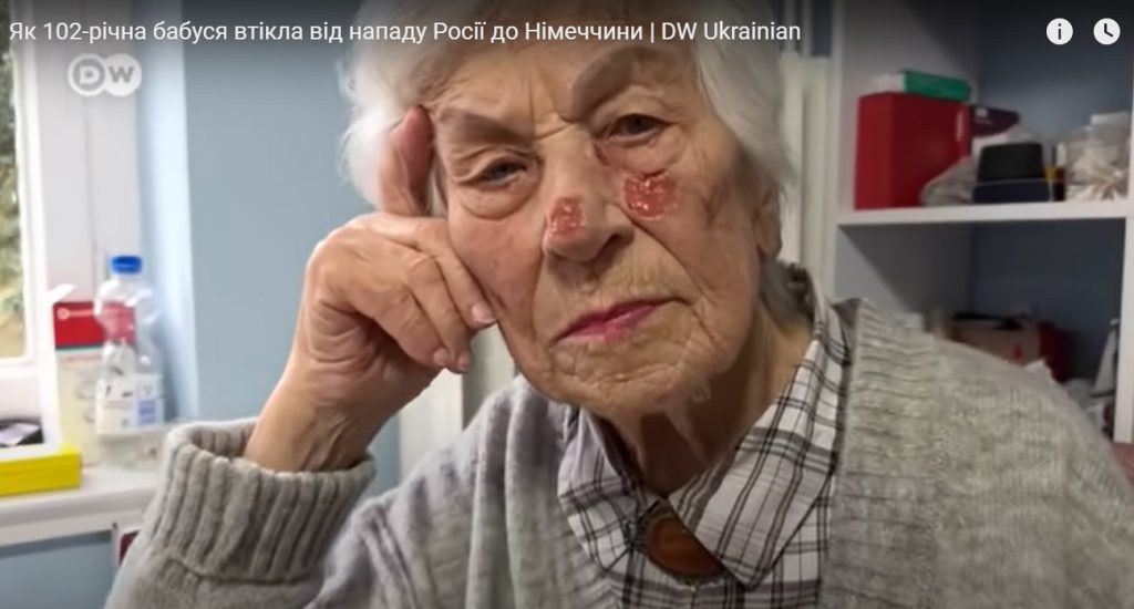 102-річна харків’янка втекла від РФ до Німеччини і ліпить вареники задля ЗСУ