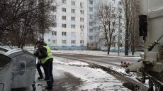 З Харкова вивезли 42 тисячі кубометрів сміття