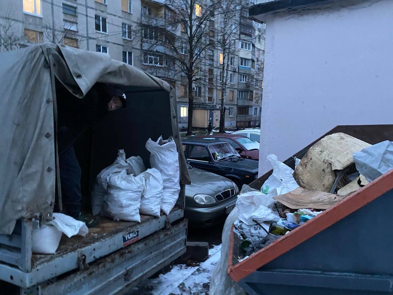 В Харькове стало меньше случаев незаконного выброса мусора