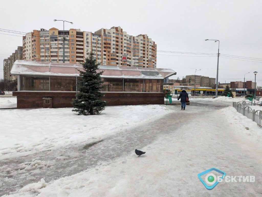 Ожеледиця в Харкові та області: траси відкриті, на вулицях місцями – ковзанка