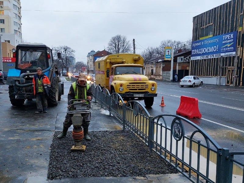 В Основ’янському районі Харкова переклали водопровідні мережі