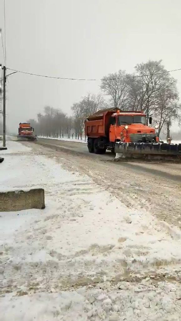 Ожеледиця на Харківщині: ситуація на дорогах та звернення до водіїв