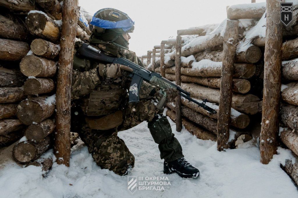 Чотири атаки ворога та авіаудари – Генштаб ЗСУ про добу на Харківщині