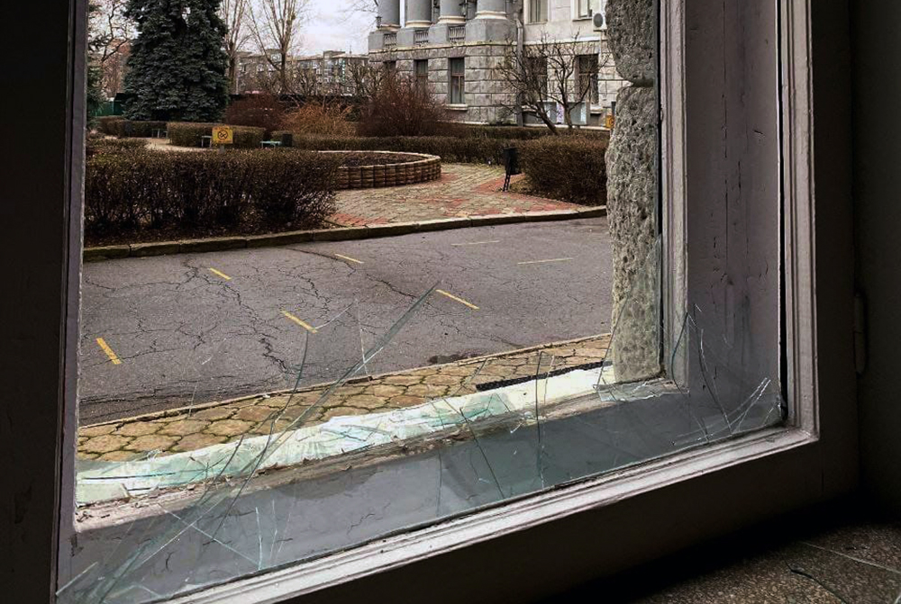 Поврежденный ударом РФ вуз в центре Харькова: экологи посчитали ущерб