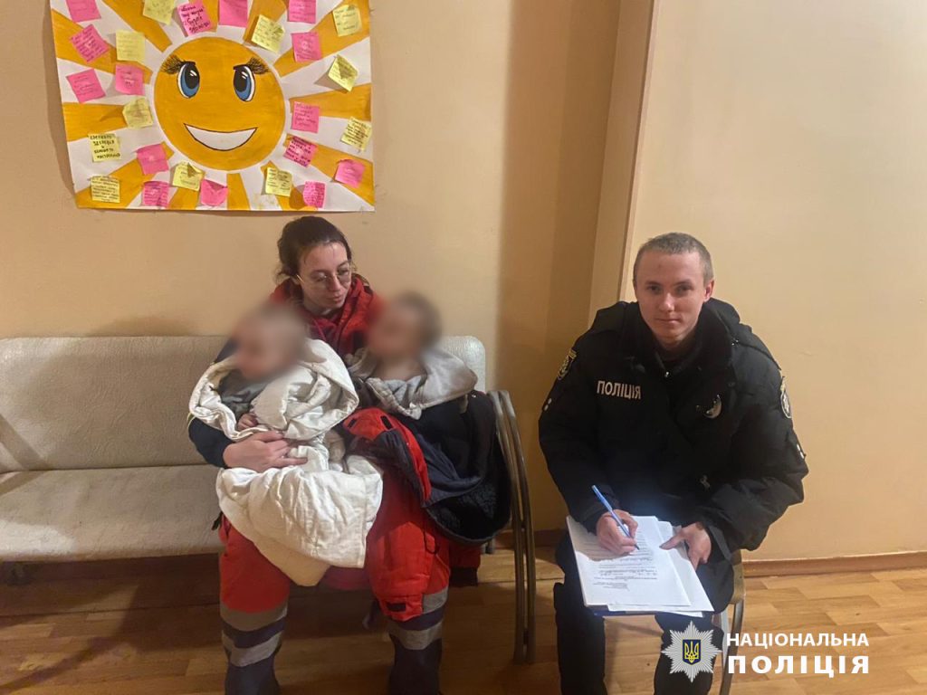 Запущенные и в антисанитарии: у жительницы Харьковщины забрали детей (фото)
