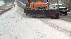 На Харківщину зайшов циклон: яка ситуація на дорогах (відео)