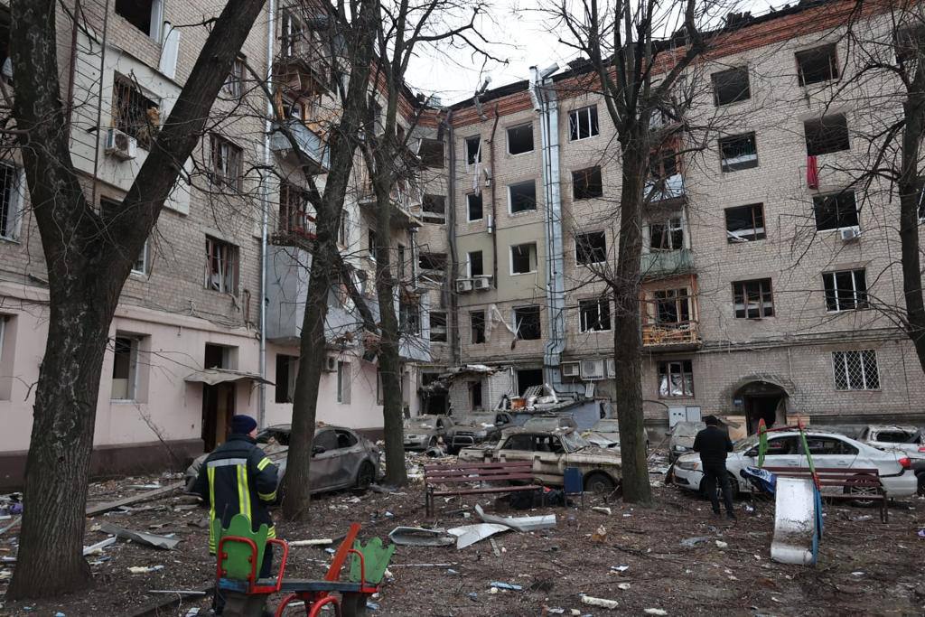 Терехов сказал, сколько домов без тепла из-за ударов по Харькову и где жители