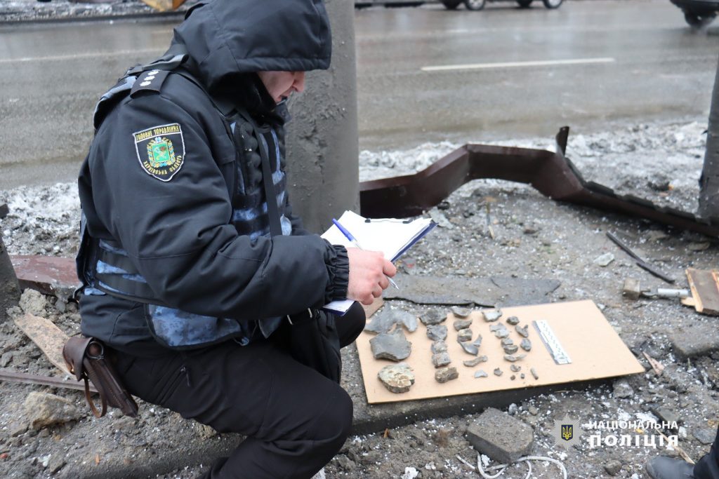 «Прилет» по отелю в Харькове: полиция сообщила, чем били (фото)