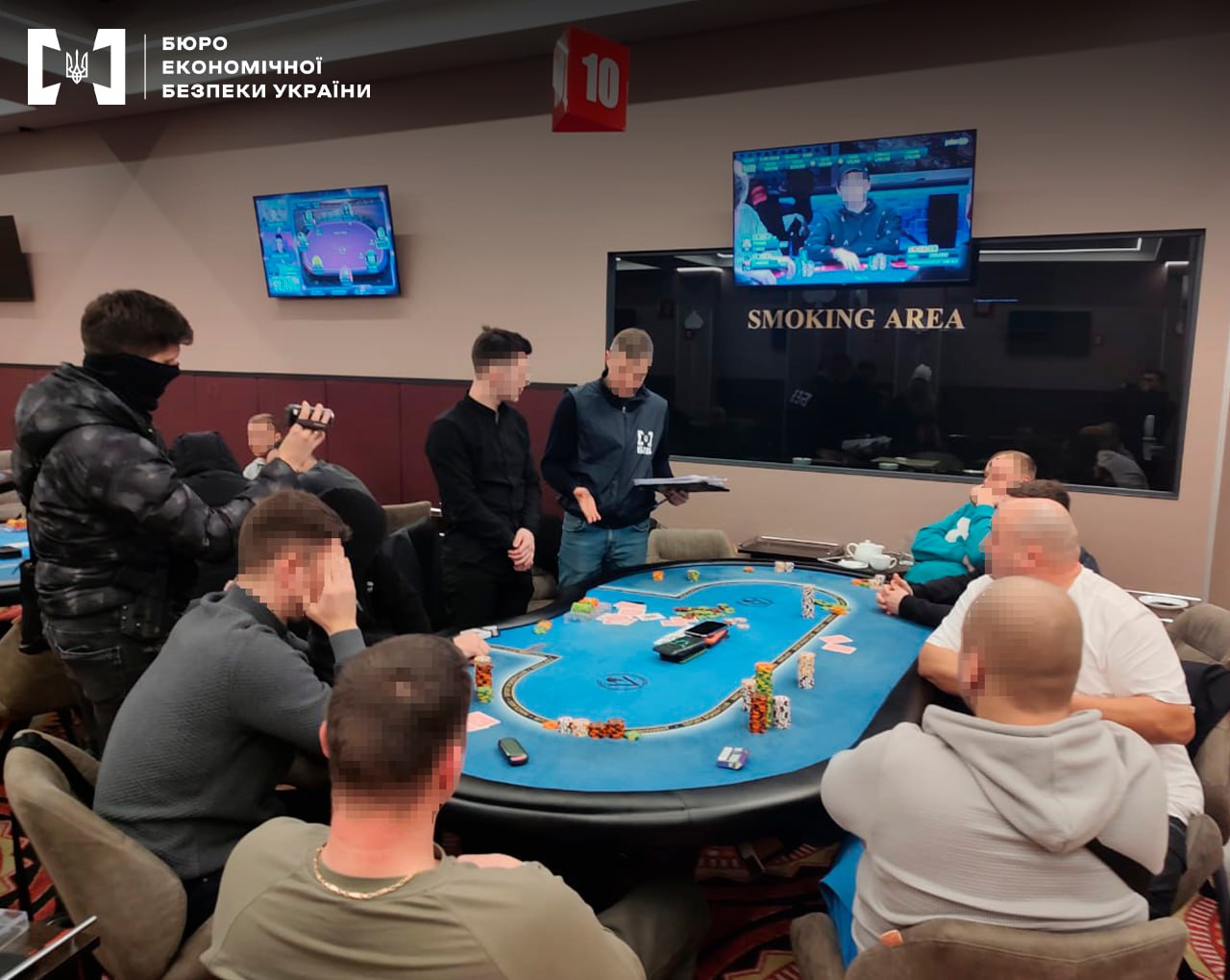 Покер-клуб накрыли в Харькове 3