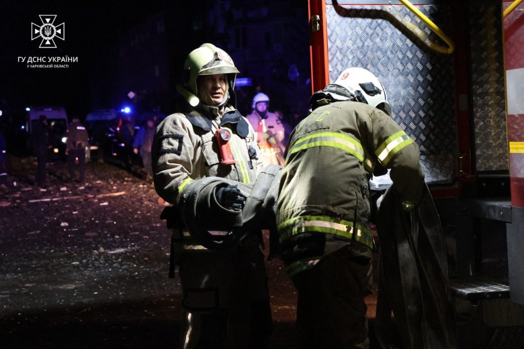 В Харькове завершили ликвидировать последствия вечернего «прилета»: 9 раненых