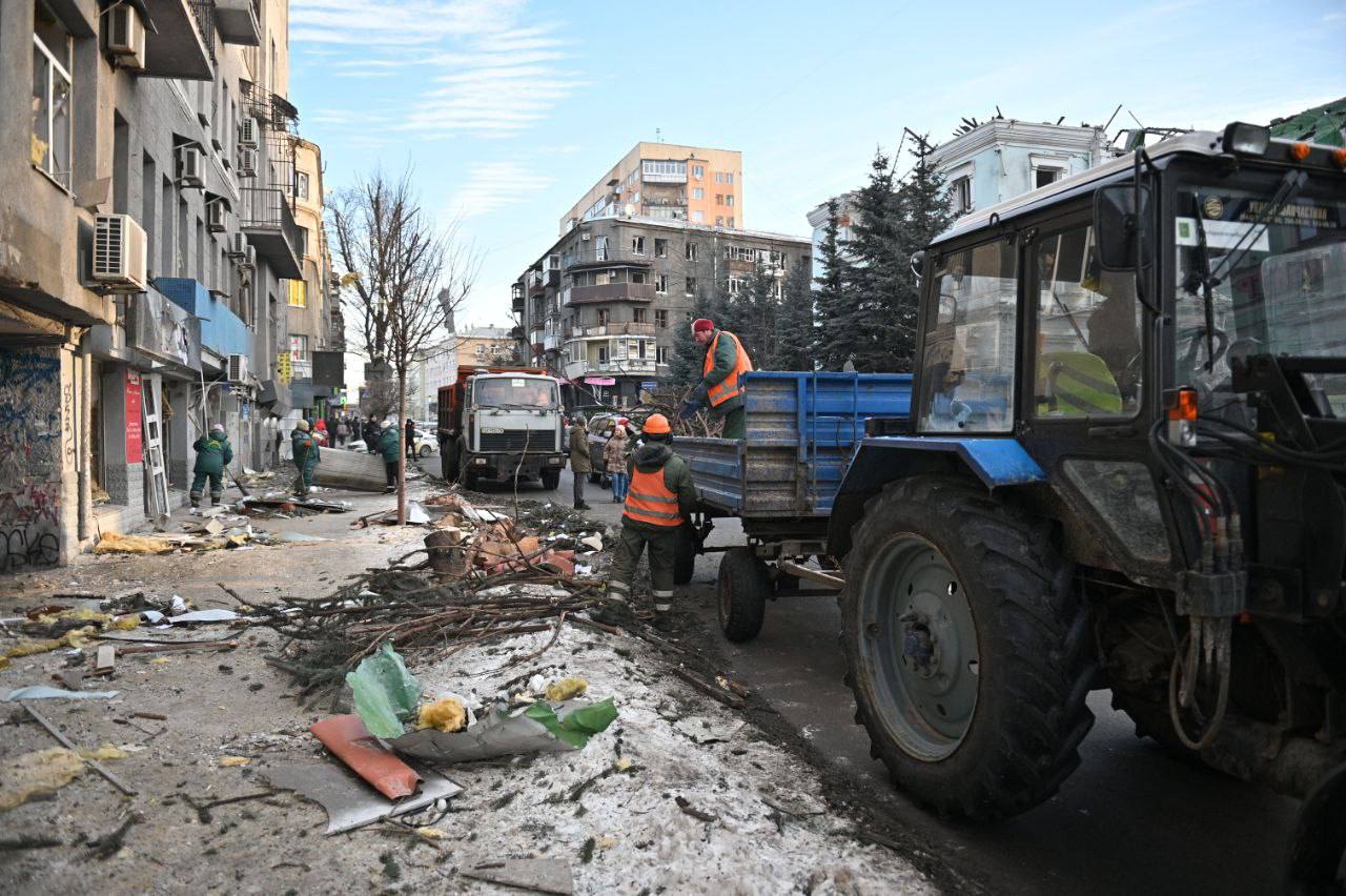 Ракетный удар по Пушкинской в Харькове 10