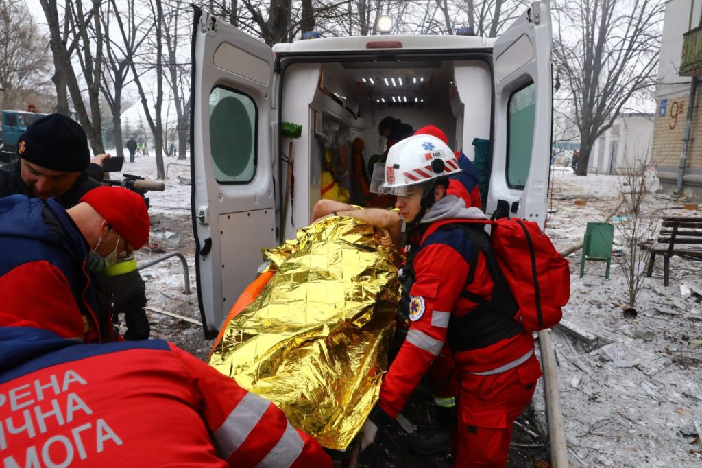 23 пострадавших из-за утренних обстрелов находятся в больницах Харьковщины
