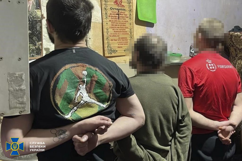 Терроризировали харьковчан: поймали банду, которой руководил авторитет из СИЗО