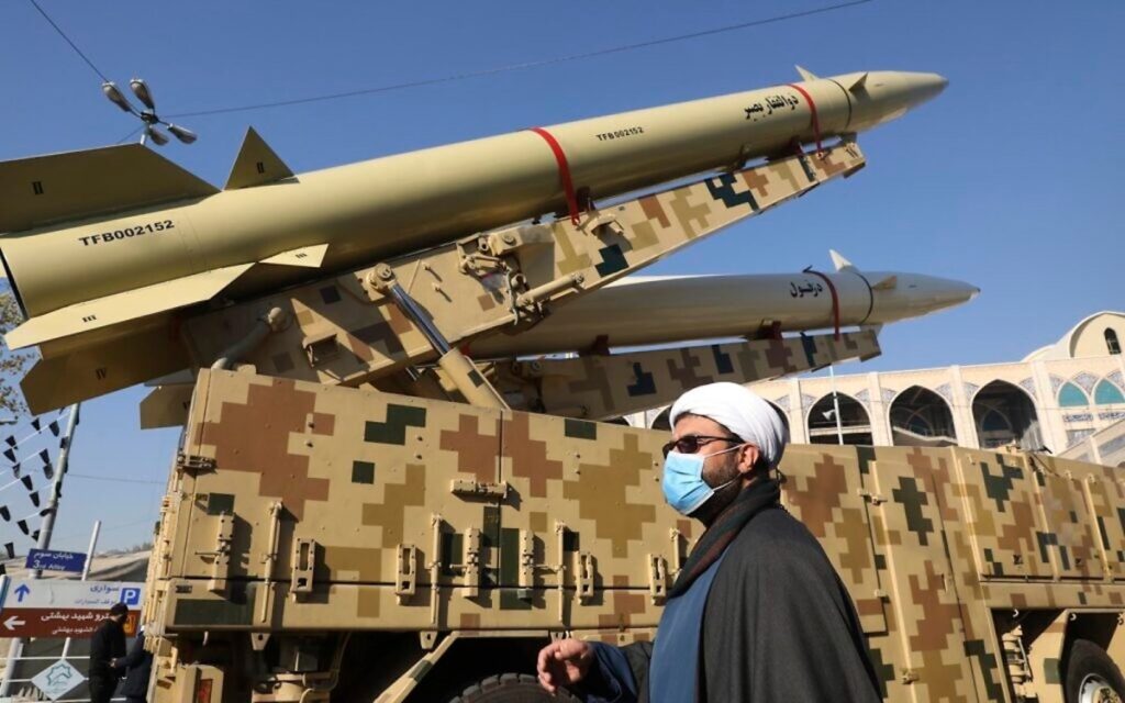 Близько 400 потужних балістичних ракет Іран відправив РФ – Reuters