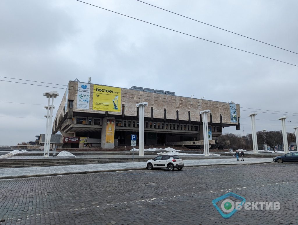 Главные новости Харькова 17.02: день обстрелов, погибшая, раненые