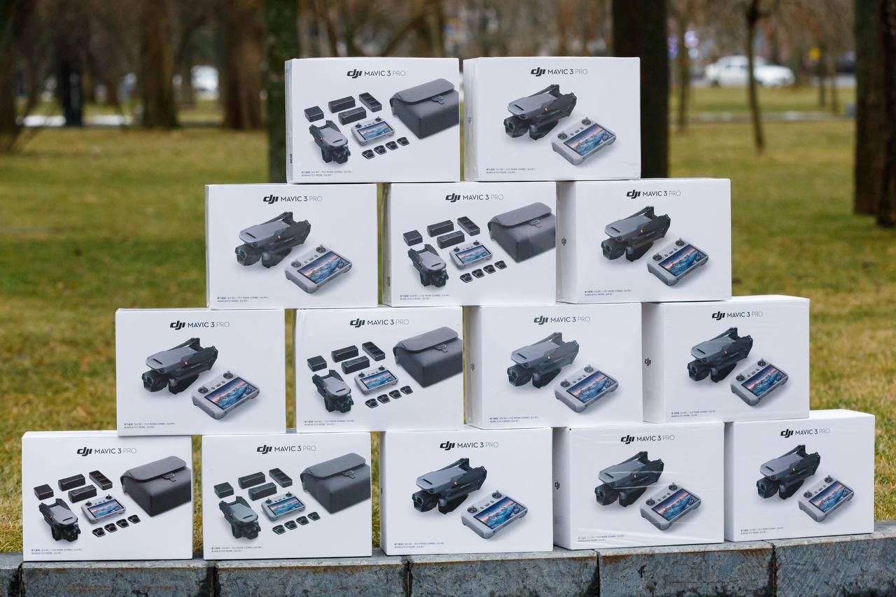 14 дронів Mavic-3 передали захисникам Харківщини