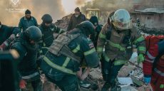 Рятувальники закінчили пошукові роботи на місці удару авіабомб у Куп’янську