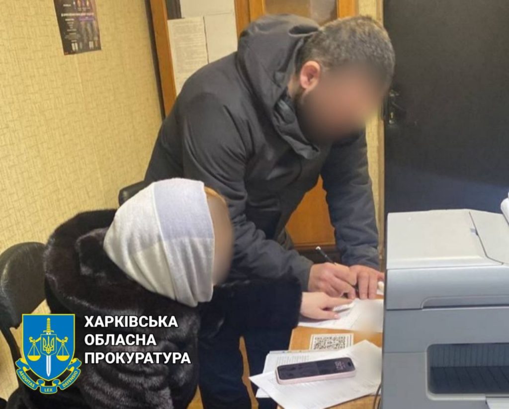 На 200 тысяч грн обогатился делец на ремонте укрытия в гимназии Харькова