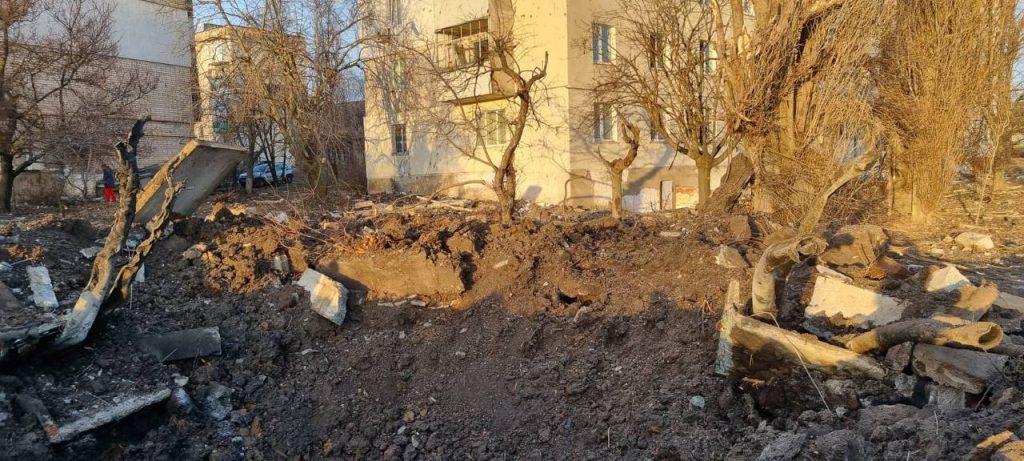 Синегубов показал последствия удара ФАБ-500 по Купянску (фото)